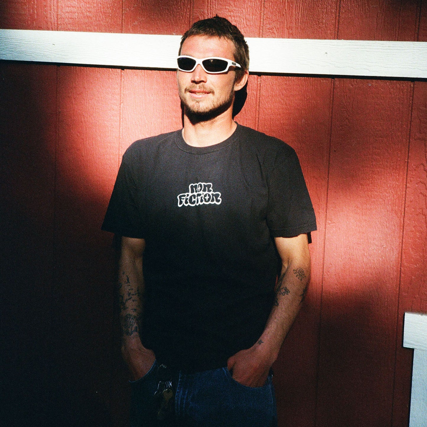 GRAFFITI TEE - BLACK